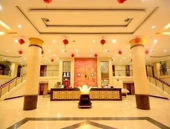 فندق Super 8 By Wyndham Pingyao Railway Station Shun Cheng Lu المظهر الداخلي الصورة
